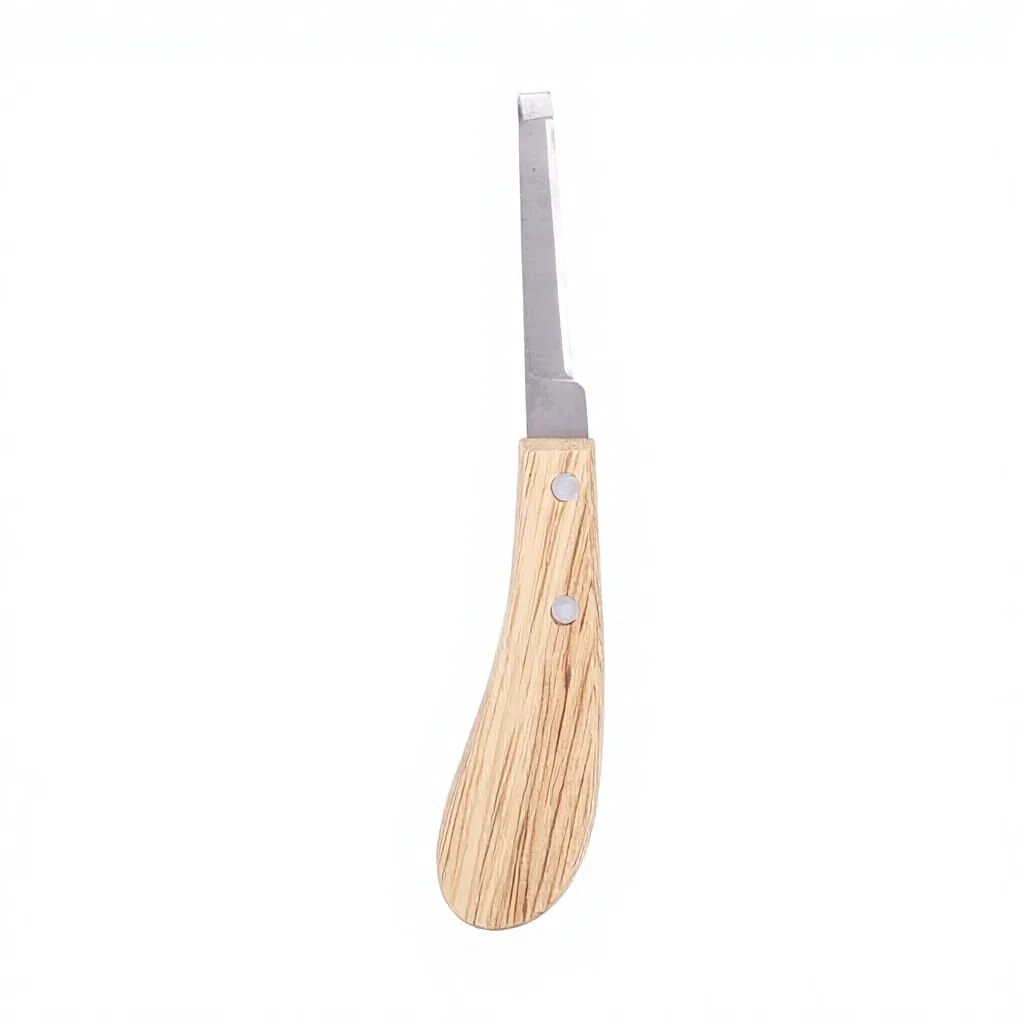 Stainless Steel Horse Hoof Cutter Livestock Trimming Pick Wooden Handle Professional Team Lightweight Farm Care Tool for Equine Hoof Care